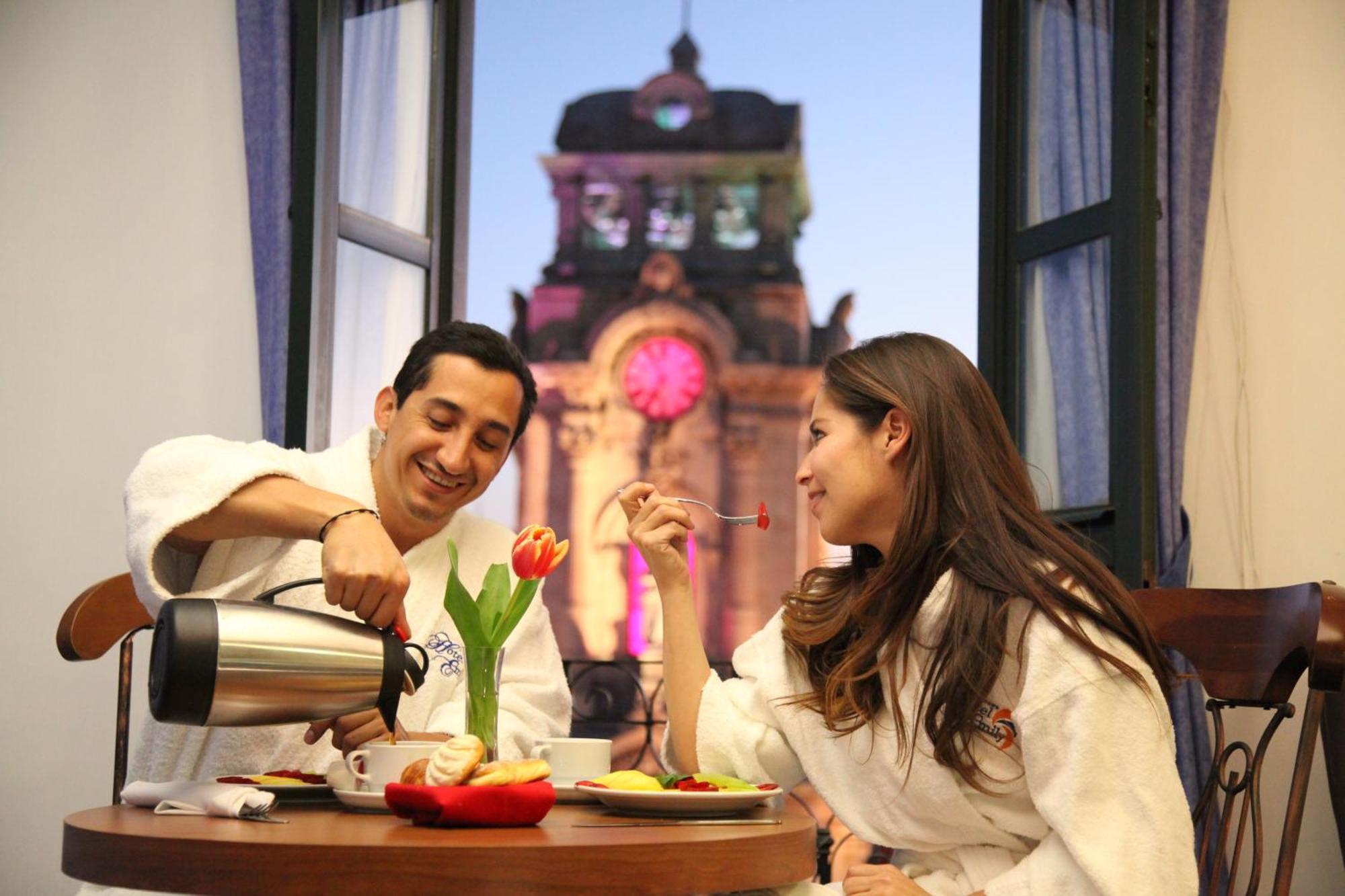 Hotel Ciros Pachuca Dış mekan fotoğraf